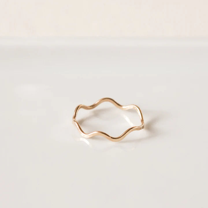 Wave Stacker Ring – 14k Gold-Filled